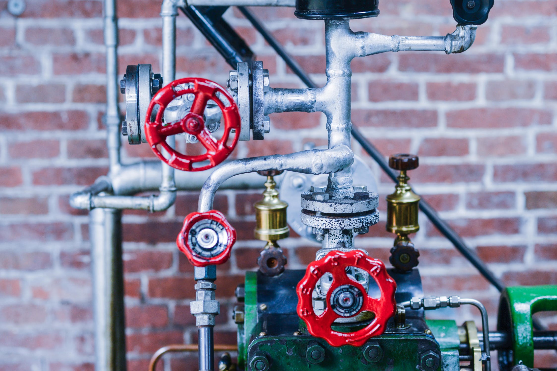 Loud Pipes Long Beach Plumber