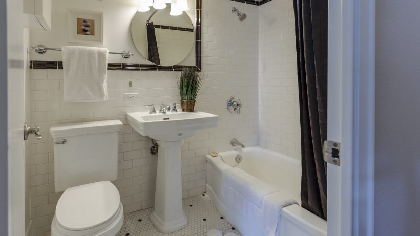 Toilet Clog Long Beach Plumbing Company